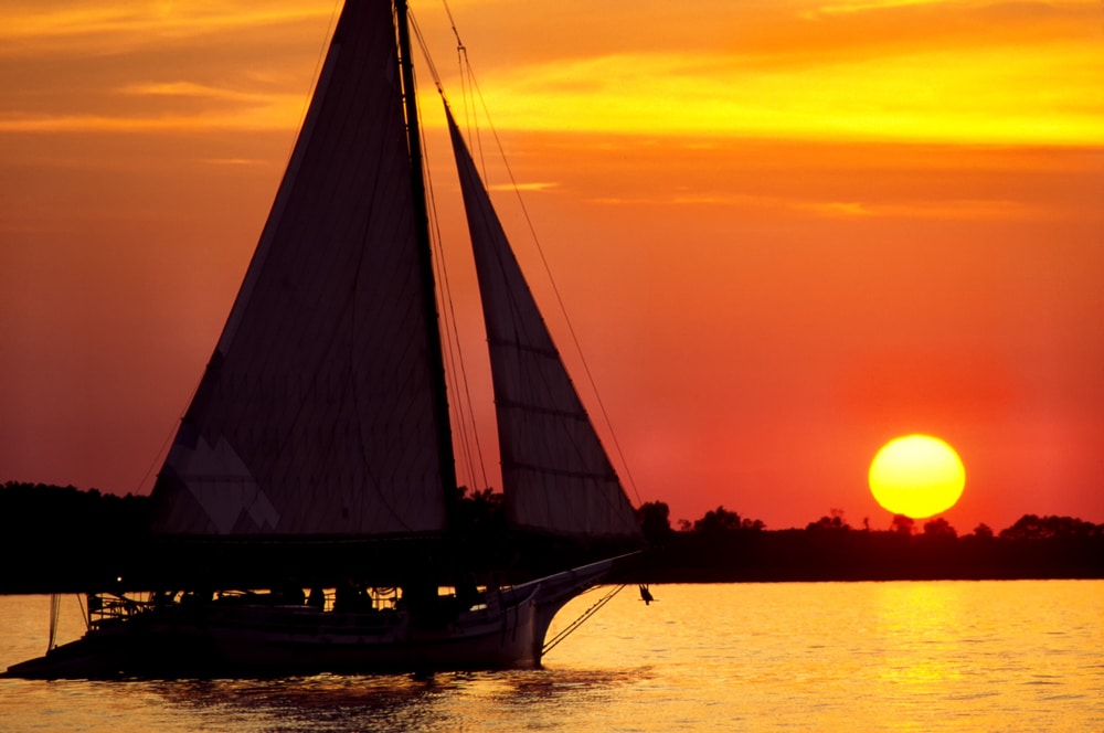 Set sail at sunset on the Chesapeake Bay - one of the best things to do on the Eastern Shore of Maryland