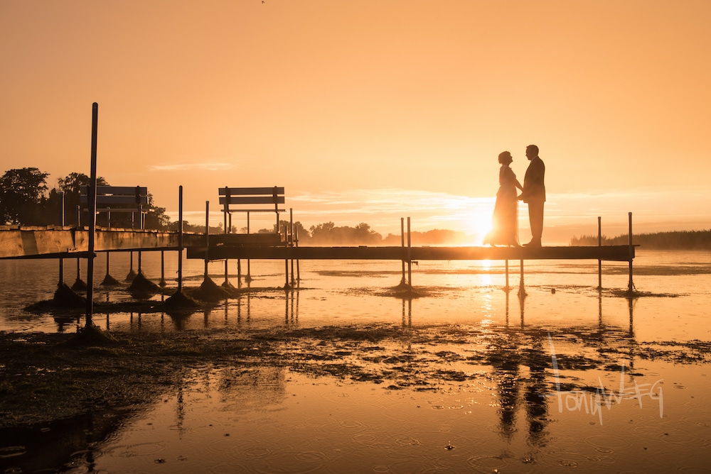 A couple eloping in Maryland at our top-rated wedding venue