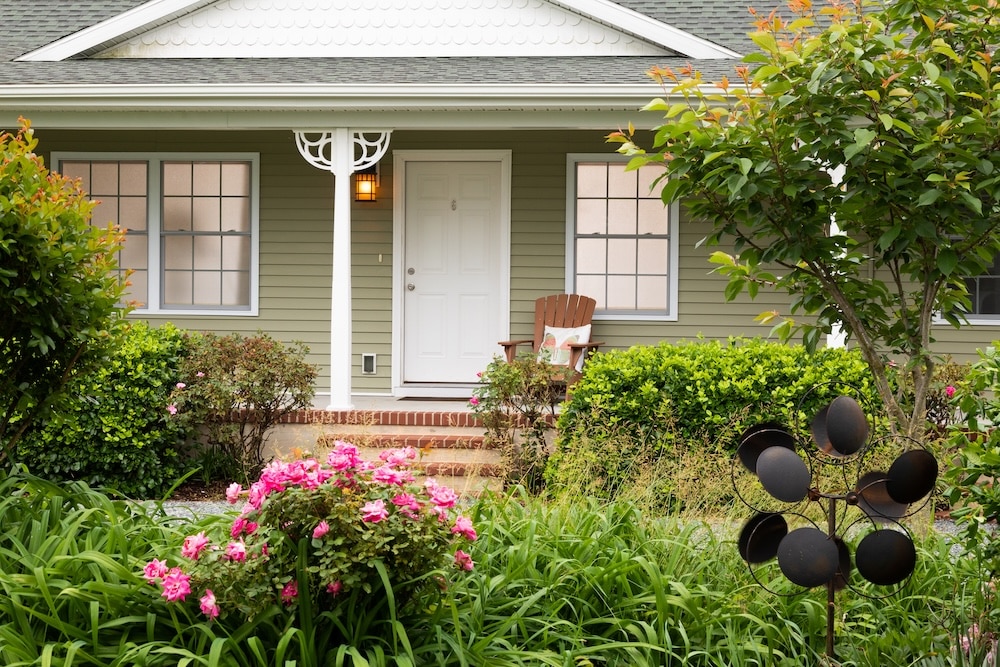 Best Things to Do in St. Michaels MD This Summer 5 Our cottages are one of the best places to stay near Saint Michaels, Maryland