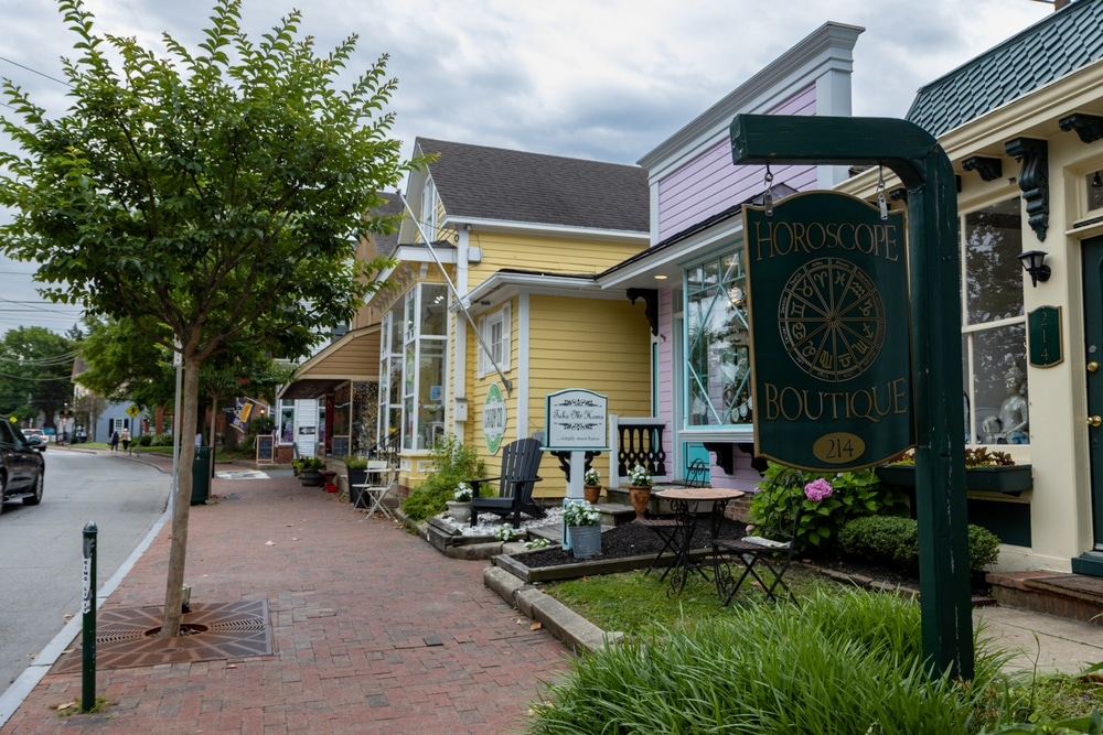 Best Things to Do in St. Michaels MD This Summer 4 Boutiques for shopping, one of the top things to do in St. Michaels Md