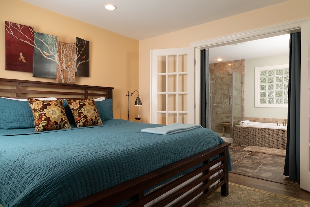 Tundra Swan Migration at Eastern Neck National Wildlife Refuge 8 One of the private cottages at our Rock Hall, MD Bed and Breakfast