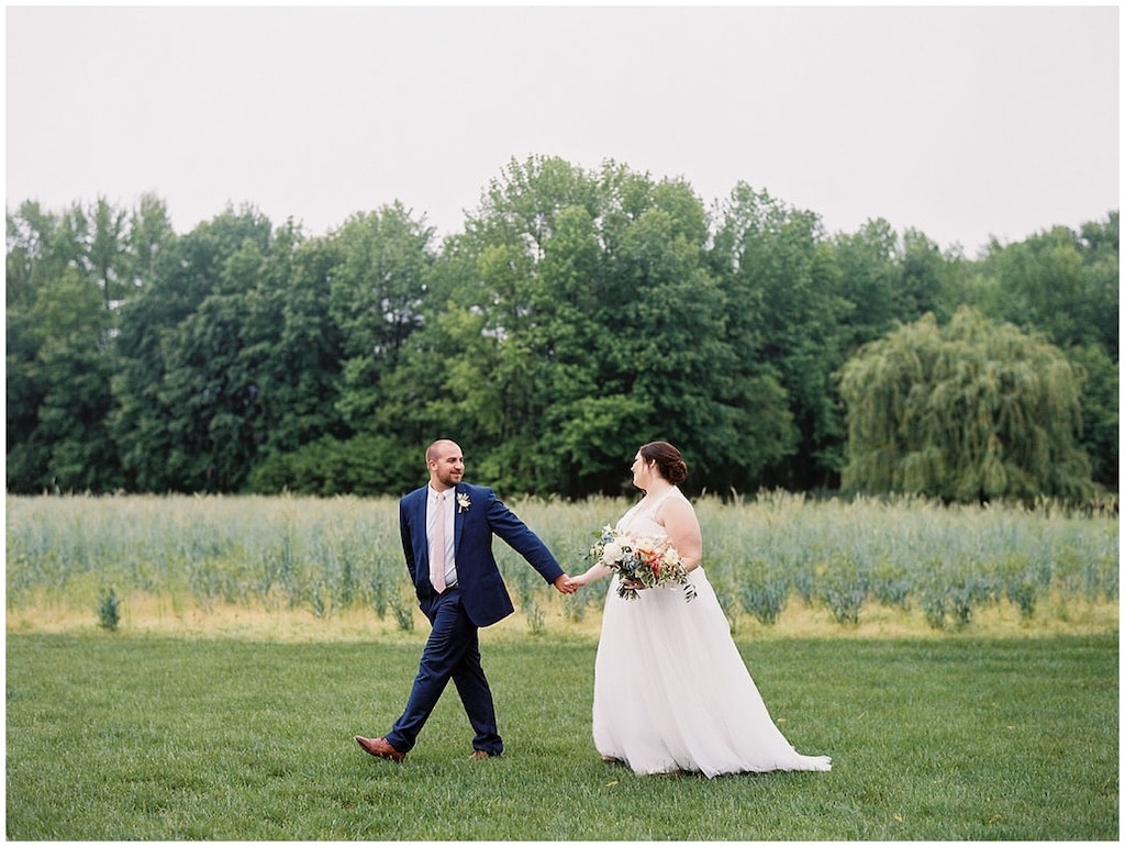 Enjoy the Best Elopement Packages in Maryland 1 This Bride and Groom enjoy one of the best elopement packages in Maryland at Inn at Huntingfield Creek.